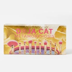 BH COSMETICS - DOJA CAT METAMORPHOSIS 10 Piece Brush Set with Bag